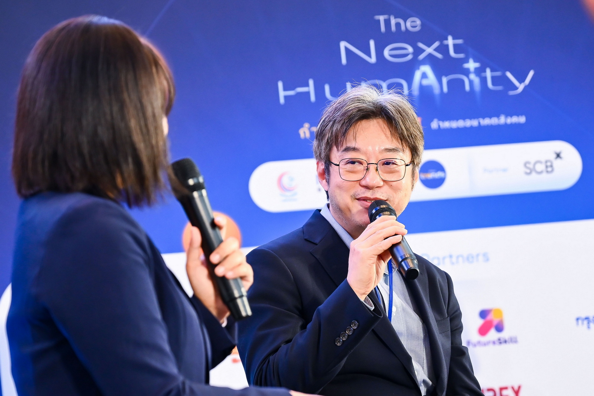 06ผศ.นพ.จิรยศจินตนาดิลก อายุรแพทย์รพMedPark,คุยด้านLongevity.jpg